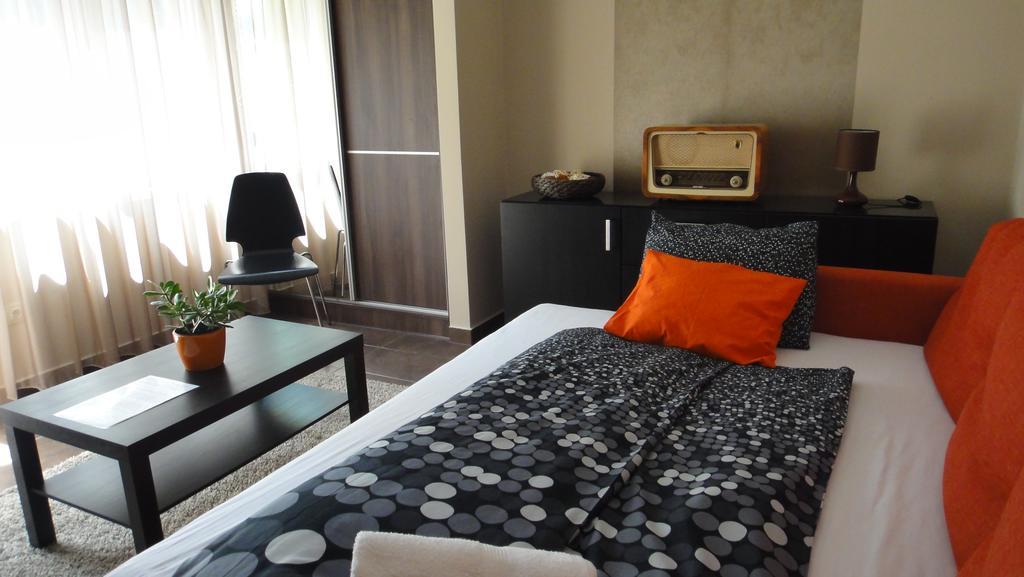 Mgtels Apartman - With Private Parking Budapest Exterior foto