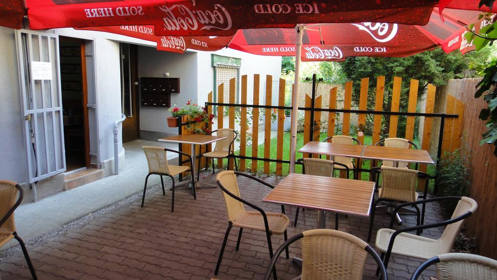 Mgtels Apartman - With Private Parking Budapest Exterior foto