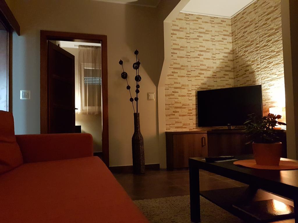Mgtels Apartman - With Private Parking Budapest Exterior foto