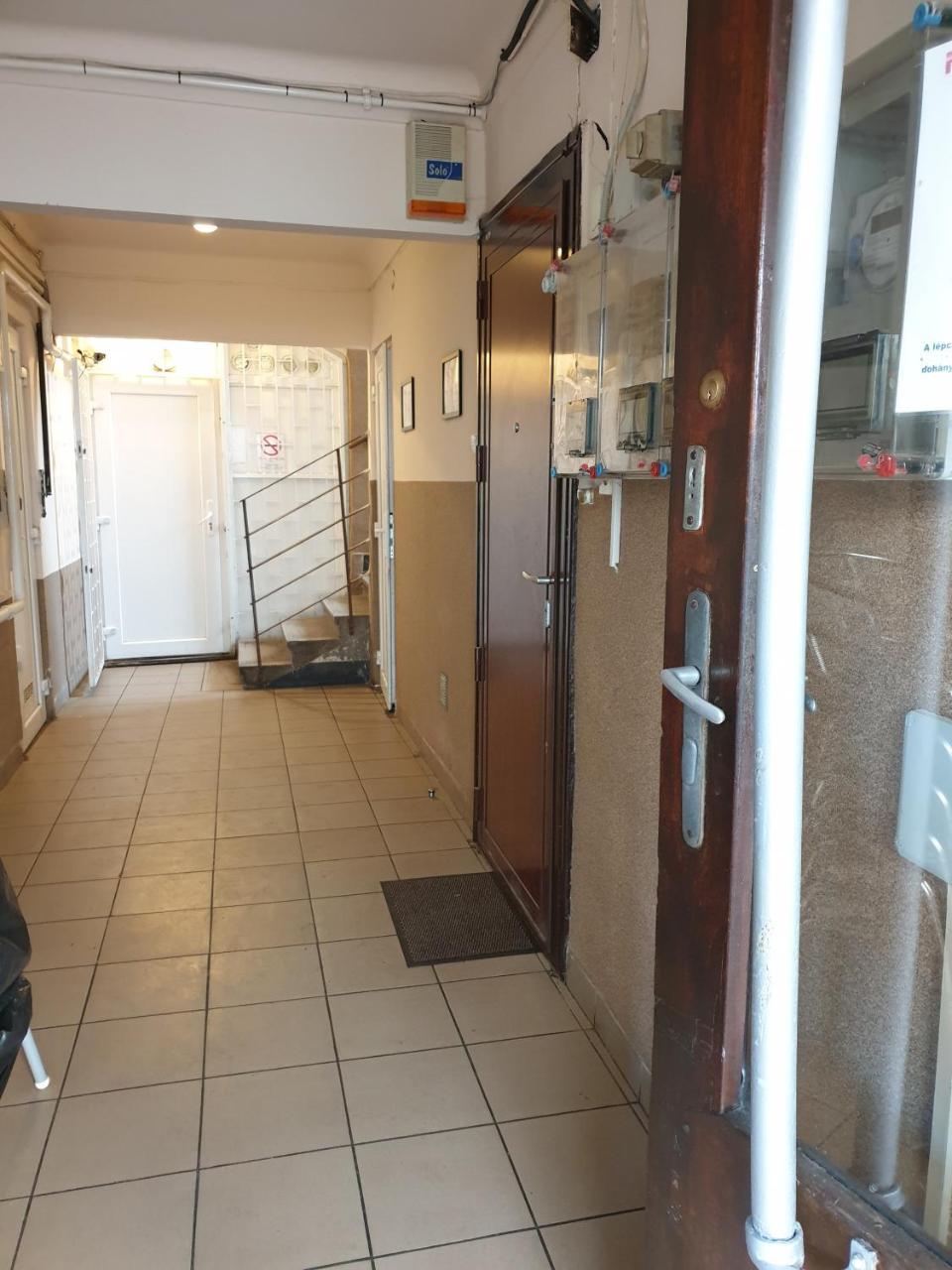 Mgtels Apartman - With Private Parking Budapest Exterior foto